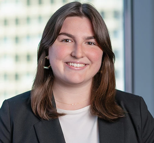 Elsa Krize, Paralegal