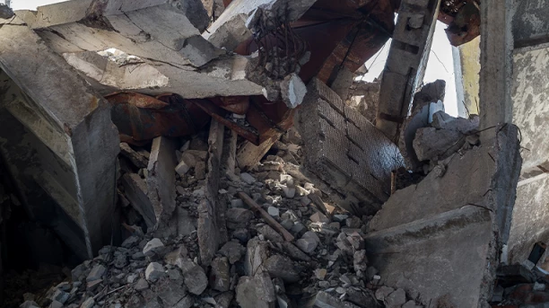 building-collapse.jpg